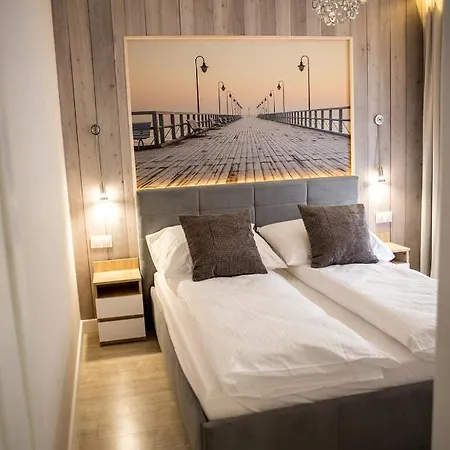 Eu - Wood - Angielska Grobla Old Town Sw Barbary 12 * גדנסק